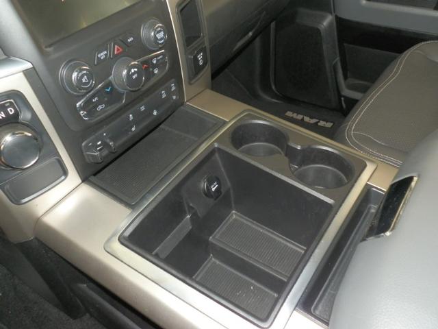 Ram 1500 Vehicle Full-screen Gallery Image 35