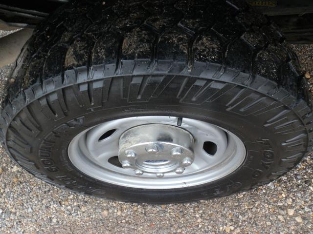 Ford Super Duty F-250 SRW Vehicle Full-screen Gallery Image 34