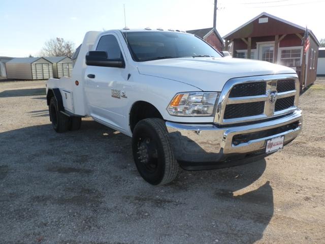 Ram 3500 Vehicle Full-screen Gallery Image 05