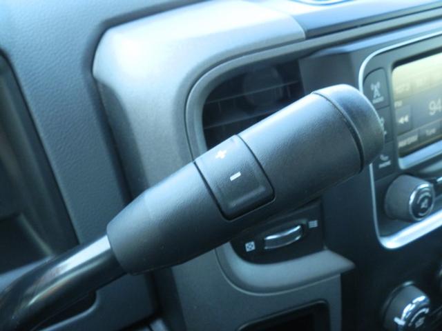 Ram 3500 Vehicle Full-screen Gallery Image 26