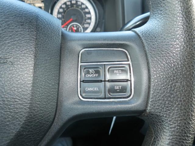 Ram 2500 Vehicle Full-screen Gallery Image 16