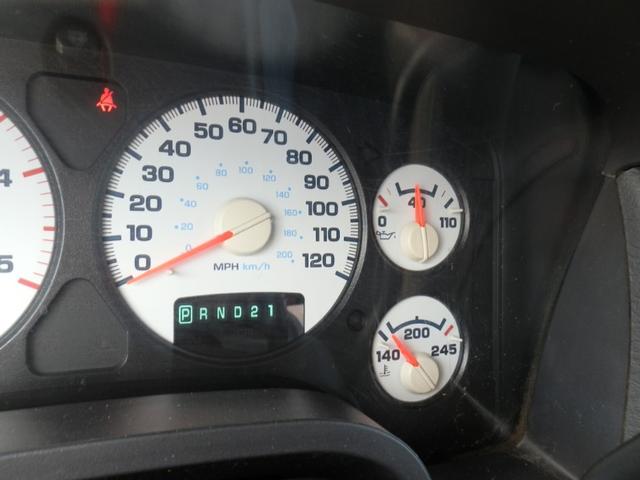 Dodge Ram 3500 Vehicle Full-screen Gallery Image 32