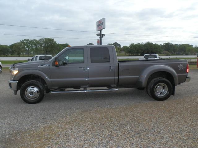 Ford Super Duty F-350 Vehicle Full-screen Gallery Image 05