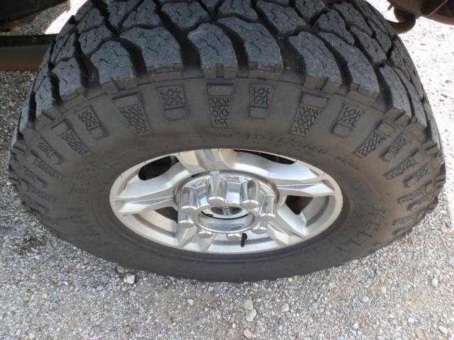 Ford Super Duty F-250 Vehicle Full-screen Gallery Image 32