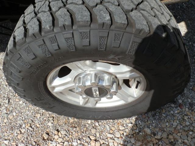 Ford Super Duty F-250 Vehicle Full-screen Gallery Image 34