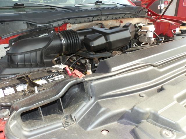 Ford Super Duty F-250 Vehicle Full-screen Gallery Image 36