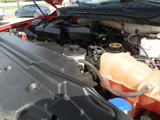 Ford Super Duty F-250 Vehicle Full-screen Gallery Image 37