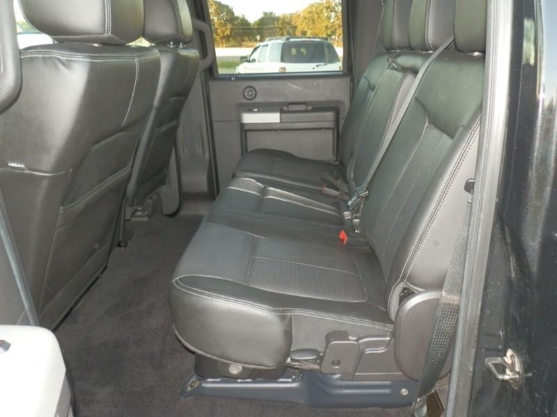 Ford Super Duty F-250 Vehicle Full-screen Gallery Image 10