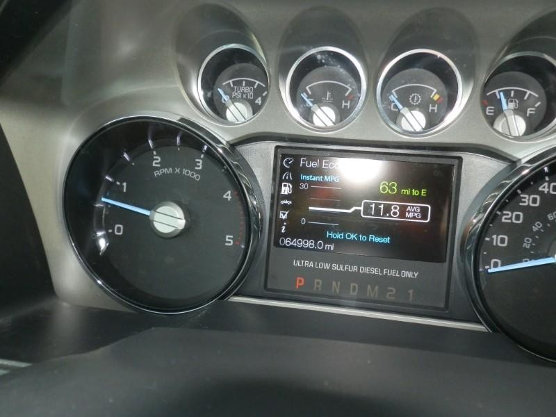 Ford Super Duty F-250 Vehicle Full-screen Gallery Image 38