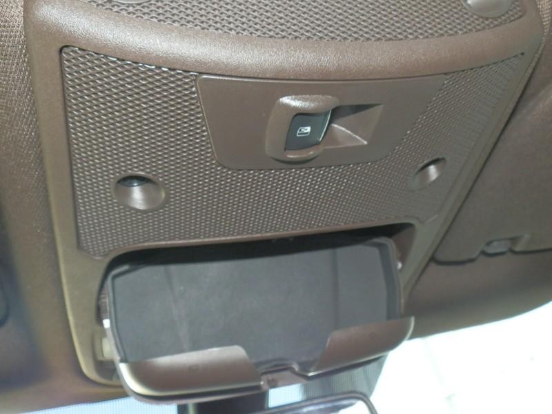 Ford F-150 Vehicle Full-screen Gallery Image 30