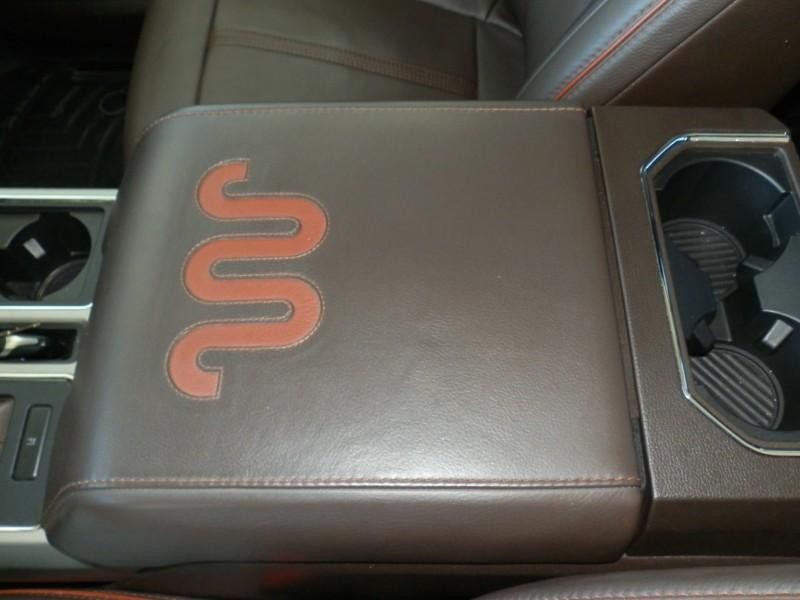 Ford F-150 Vehicle Full-screen Gallery Image 33