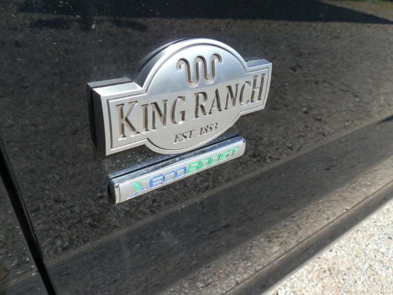 Ford F-150 Vehicle Full-screen Gallery Image 35