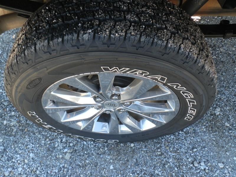 Ford F-150 Vehicle Full-screen Gallery Image 42