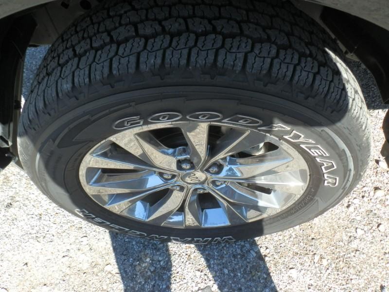 Ford F-150 Vehicle Full-screen Gallery Image 44