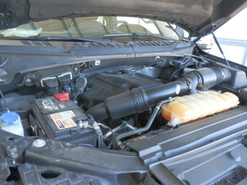 Ford F-150 Vehicle Full-screen Gallery Image 45