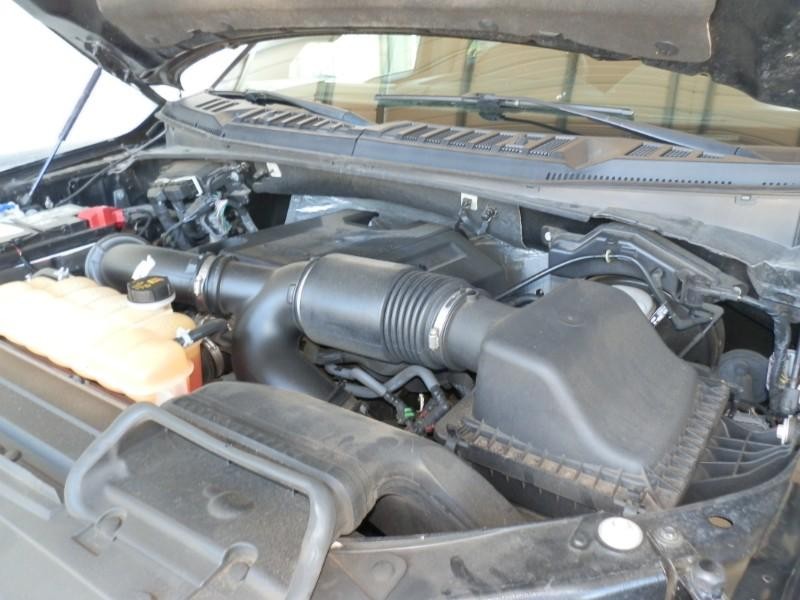 Ford F-150 Vehicle Full-screen Gallery Image 46