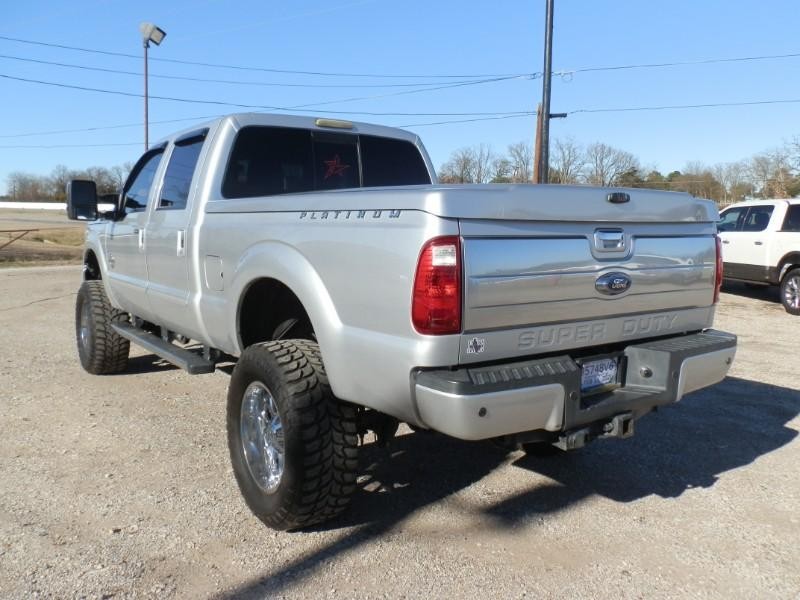 Ford F-250 Vehicle Full-screen Gallery Image 02
