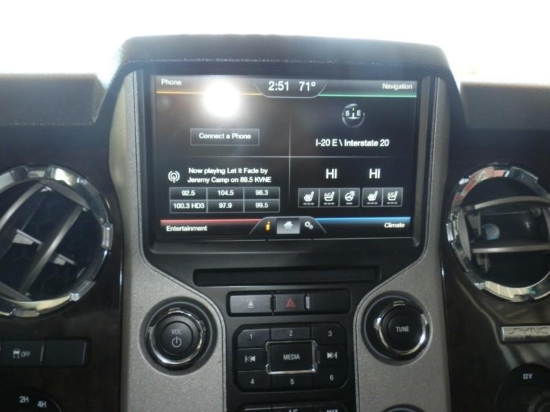 Ford F-250 Vehicle Full-screen Gallery Image 19