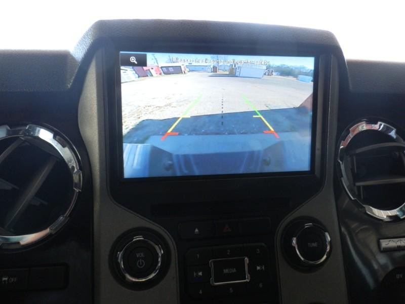 Ford F-250 Vehicle Full-screen Gallery Image 21