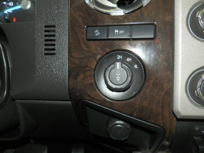 Ford F-250 Vehicle Full-screen Gallery Image 24