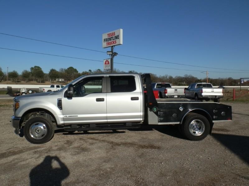 Ford Super Duty F-350 DRW Vehicle Full-screen Gallery Image 07