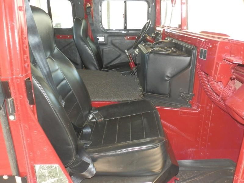 HUMMER H1 Vehicle Full-screen Gallery Image 11
