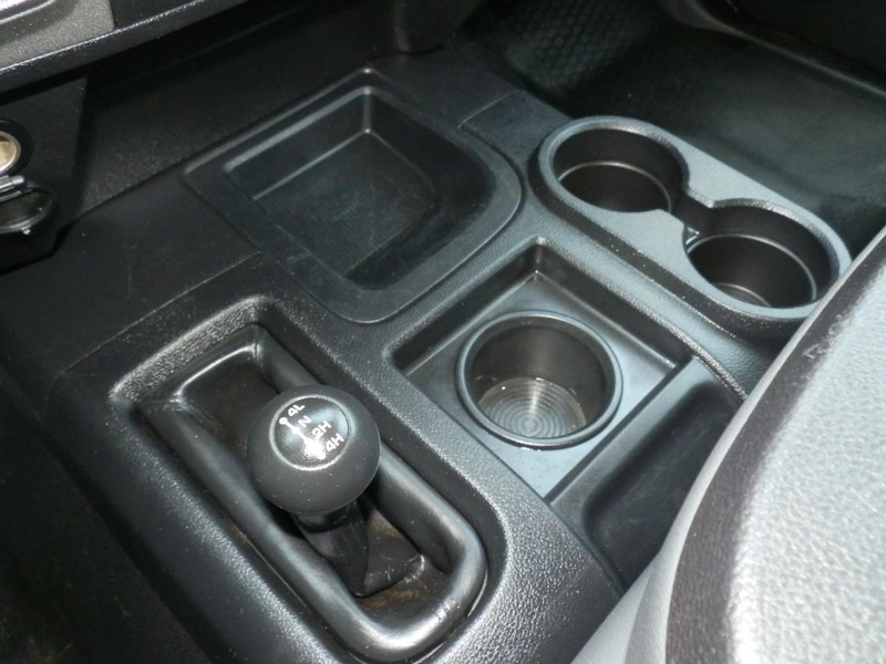 Ram 3500 Vehicle Full-screen Gallery Image 25