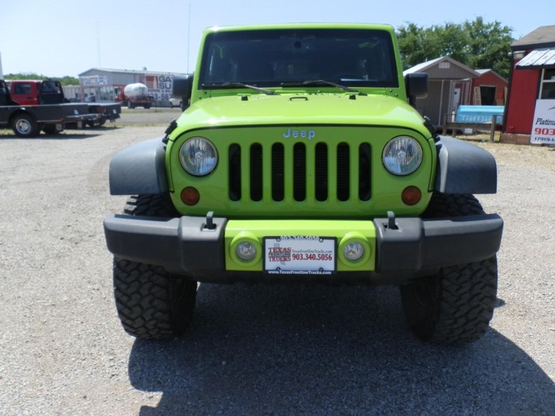 Jeep Wrangler Unlimited Vehicle Full-screen Gallery Image 07