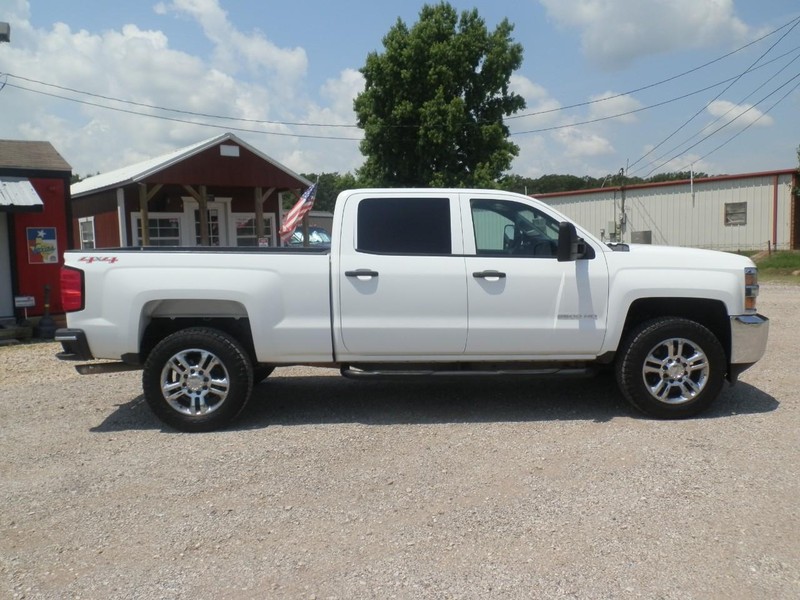 Chevrolet Silverado 2500 Vehicle Full-screen Gallery Image 07