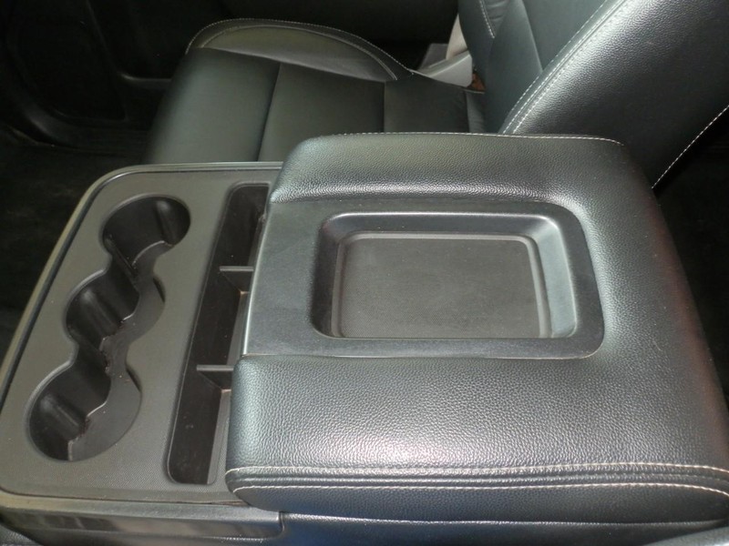 Chevrolet Silverado 2500 Vehicle Full-screen Gallery Image 23