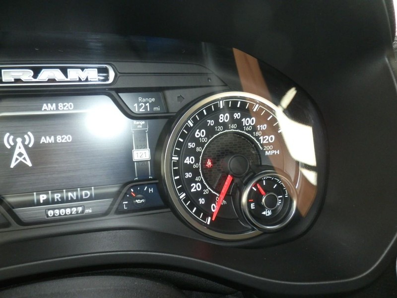 Ram 1500 Vehicle Full-screen Gallery Image 49