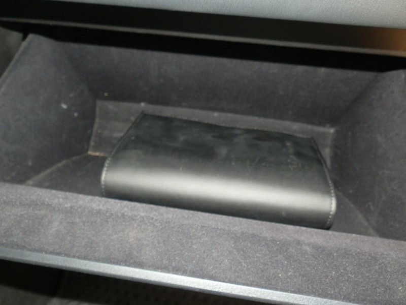 Lexus NX 200t Vehicle Full-screen Gallery Image 33