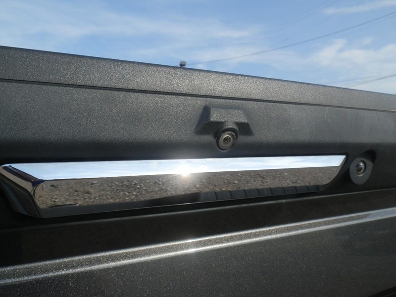 Ford Super Duty F-250 Vehicle Full-screen Gallery Image 33