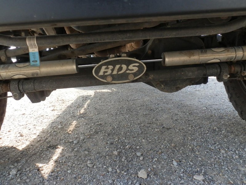 Ford Super Duty F-250 Vehicle Full-screen Gallery Image 36