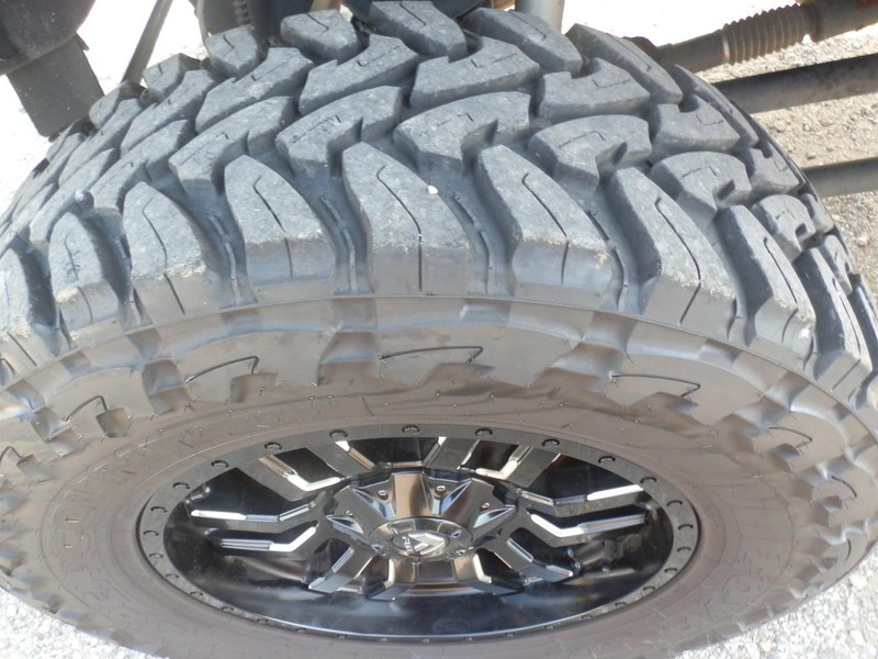 Ford Super Duty F-250 Vehicle Full-screen Gallery Image 42