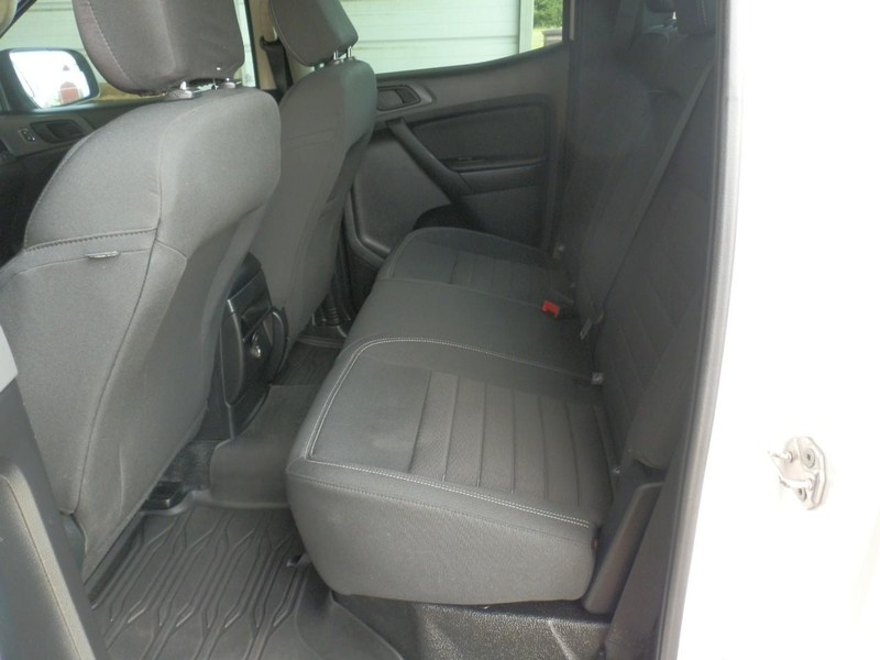 Ford Ranger Vehicle Full-screen Gallery Image 12