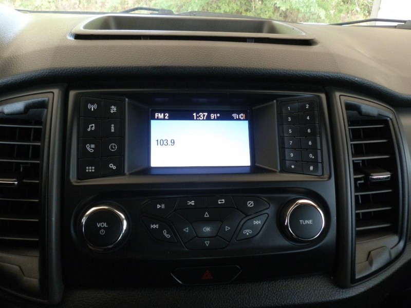 Ford Ranger Vehicle Full-screen Gallery Image 15