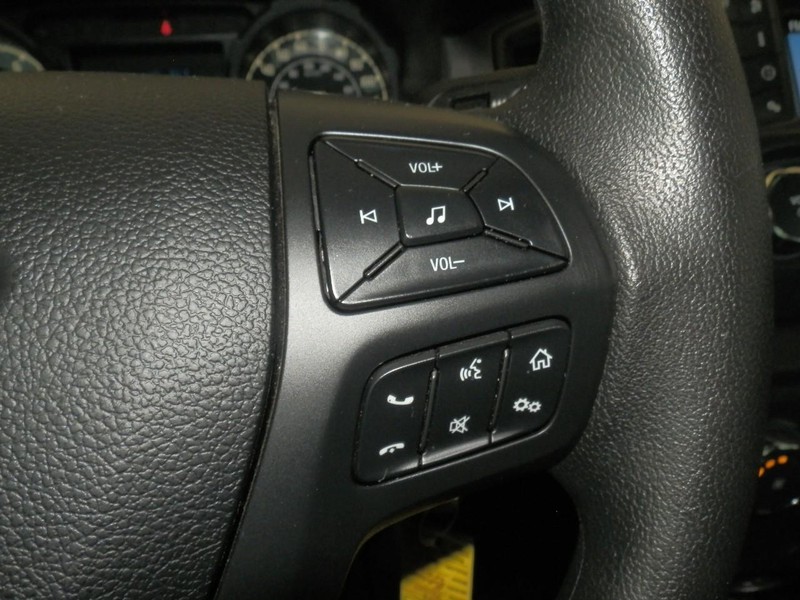 Ford Ranger Vehicle Full-screen Gallery Image 18