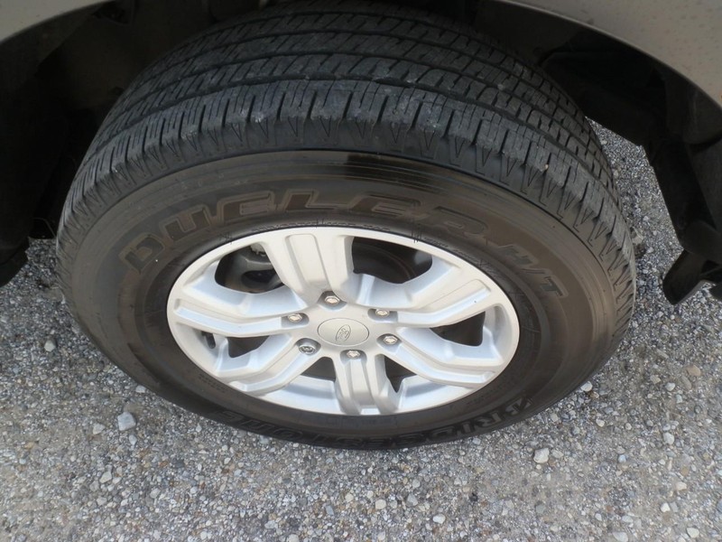 Ford Ranger Vehicle Full-screen Gallery Image 29