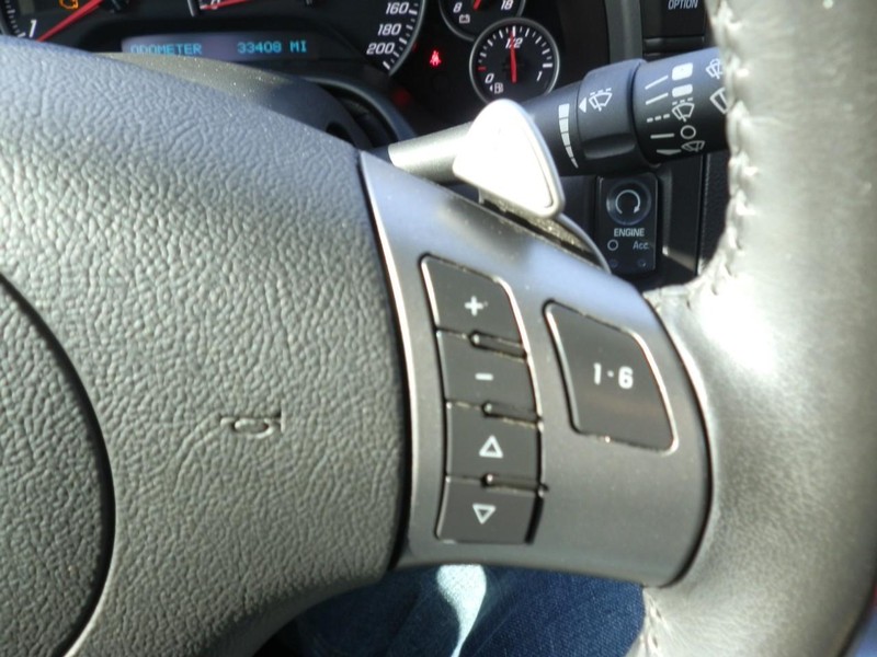 Chevrolet Corvette Vehicle Full-screen Gallery Image 14