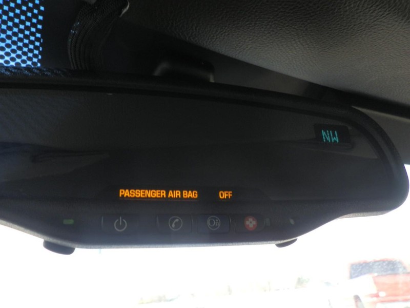 Chevrolet Corvette Vehicle Full-screen Gallery Image 23