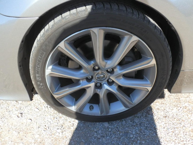 Lexus RC 350 Vehicle Full-screen Gallery Image 34