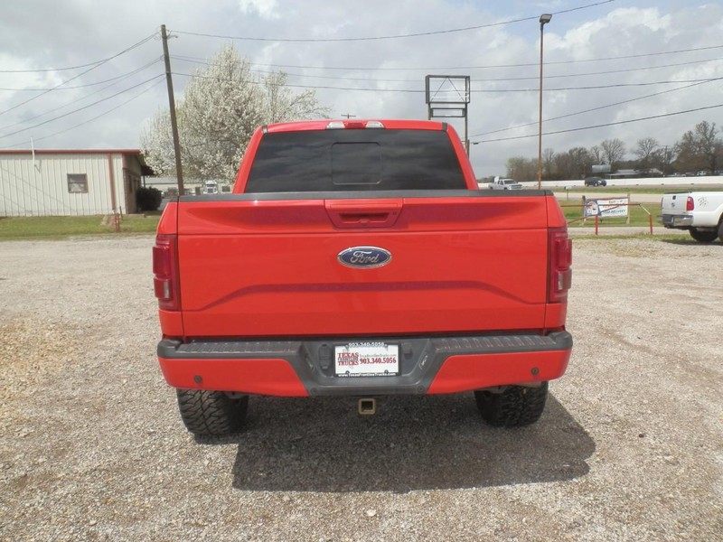 Ford F-150 Vehicle Full-screen Gallery Image 08
