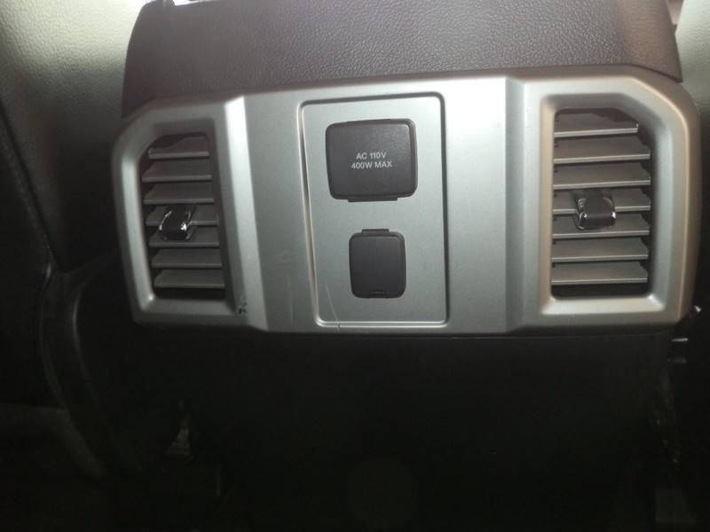 Ford F-150 Vehicle Full-screen Gallery Image 33