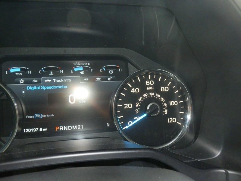 Ford F-150 Vehicle Full-screen Gallery Image 44