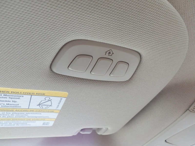 Ford Expedition Vehicle Full-screen Gallery Image 30