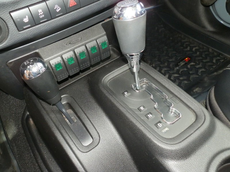 Jeep Wrangler Unlimited Vehicle Full-screen Gallery Image 26