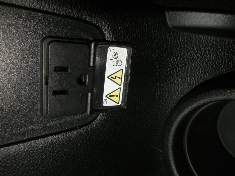 Jeep Wrangler Unlimited Vehicle Full-screen Gallery Image 32