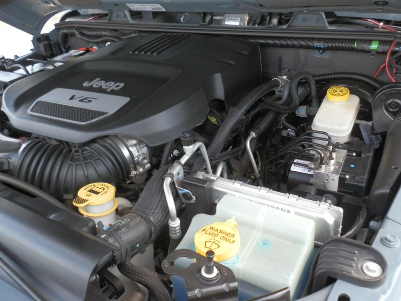 Jeep Wrangler Unlimited Vehicle Full-screen Gallery Image 34