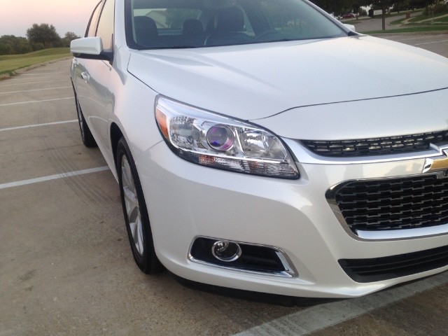 Chevrolet Malibu Vehicle Full-screen Gallery Image 11
